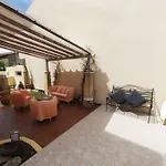 Patti Hotel 2*
