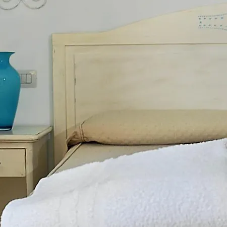 Patti Hotel