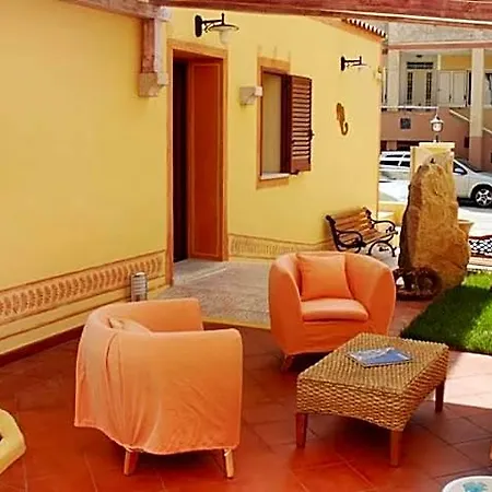 Patti Hotel 2*