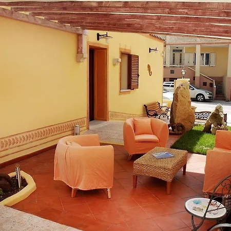 Patti Hotel 2*